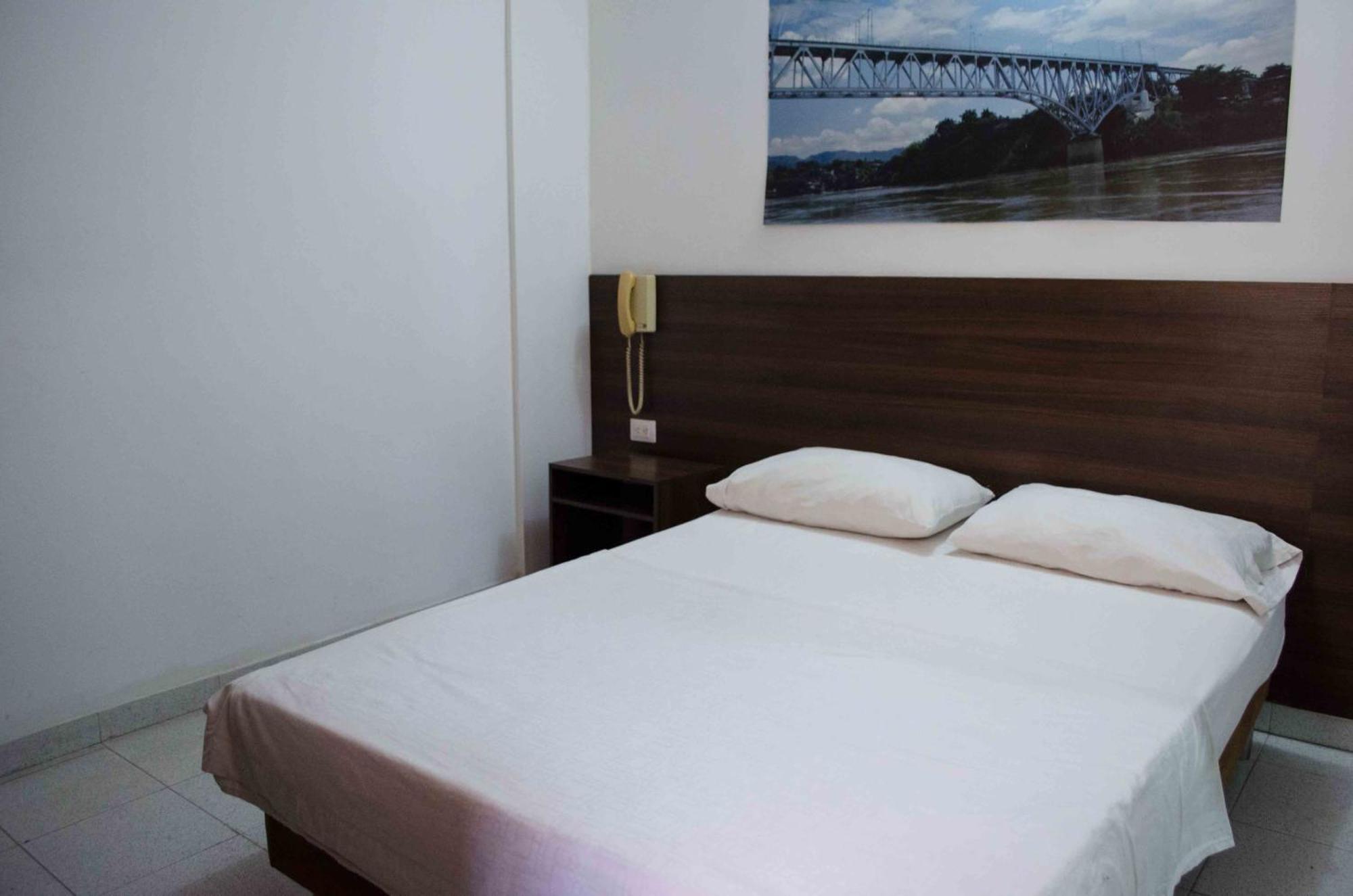 Hotel Elimar Хирардот Экстерьер фото