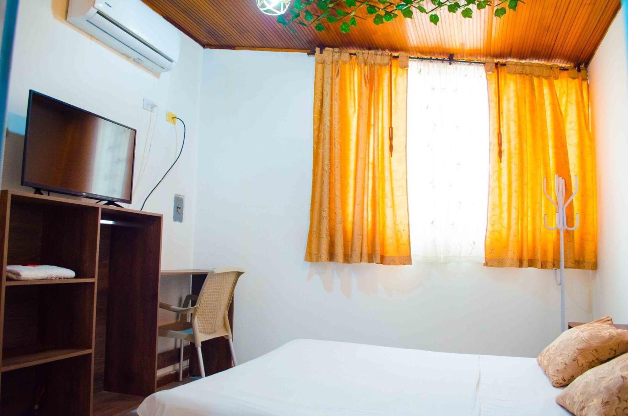 Hotel Elimar Хирардот Экстерьер фото